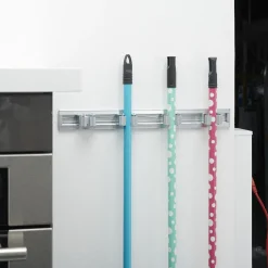 Gifi Nettoyage Et Entretien|Accroche balais