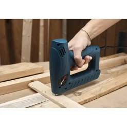 Gifi Outils Bricolage^Agrafeuse cloueuse et accessoires