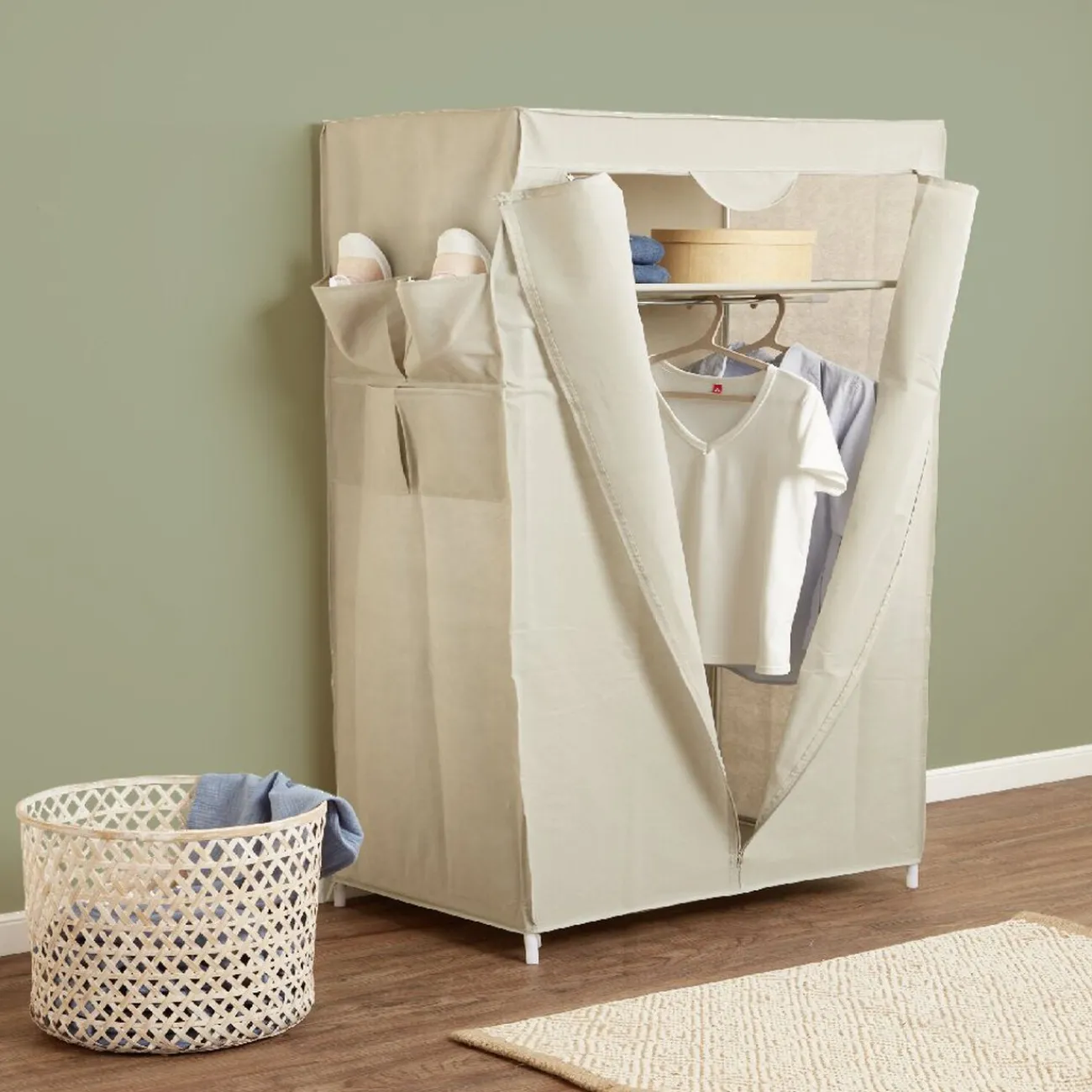 Gifi Rangement|Armoire textile avec étagère et portant 70x45x155cm