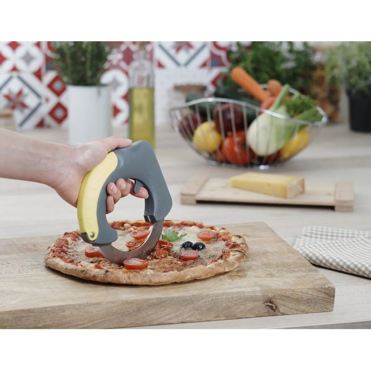 Gifi Couteau circulaire multifonctions