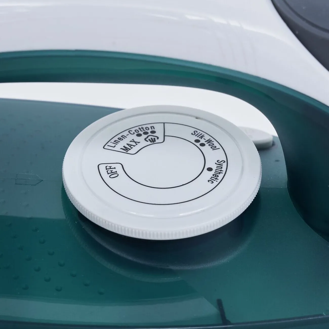 Gifi Entretien Du Linge|Fer à repasser bleu et blanc 2200W