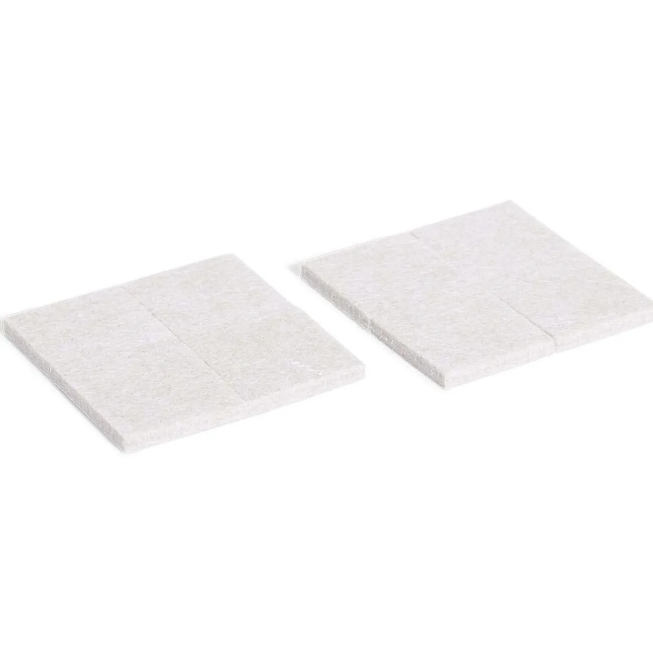 Gifi Quincaillerie^Lot de 8 patins en feutre adhésif ultra puissant - 32x32 mm
