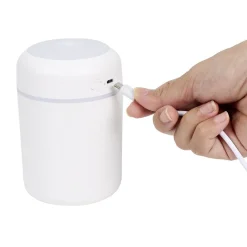 Gifi Bien-Être^Mini humidificateur électrique USB plastique blanc Ø7,8xH11,9cm