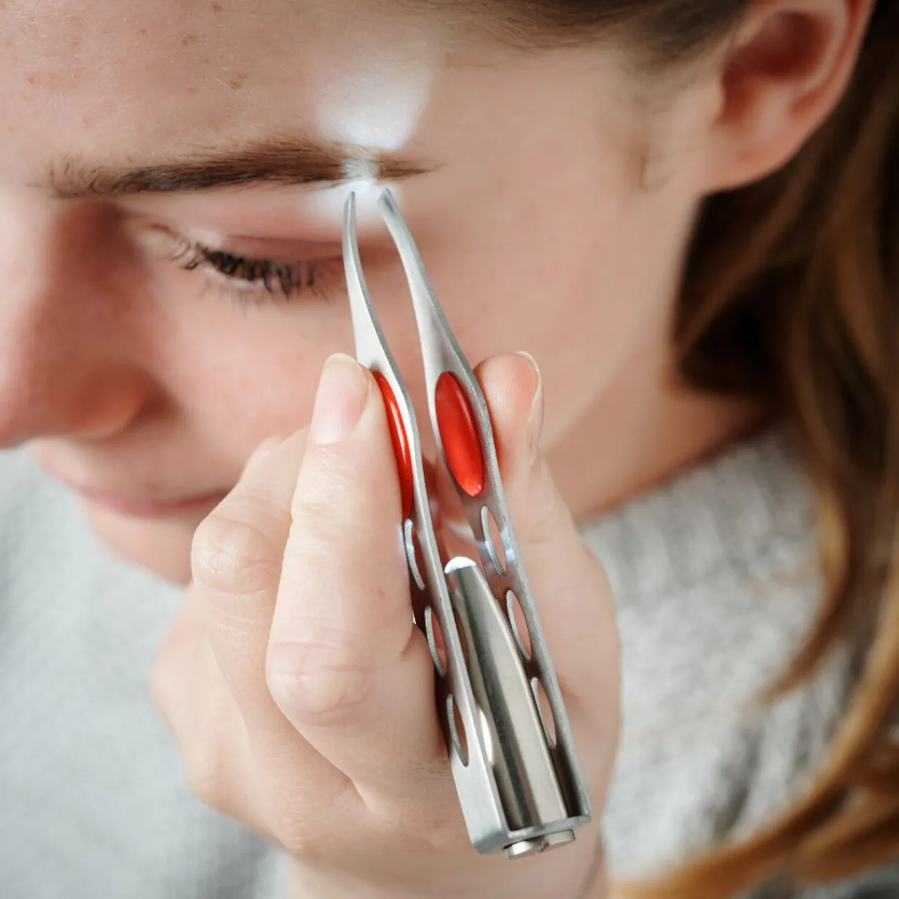 Gifi Beauté^Pince à épiler à led