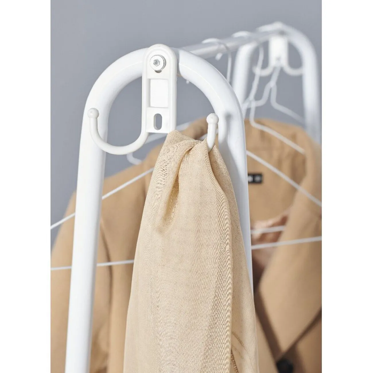 Gifi Rangement|Portant vêtement simple blanc avec 2 tablettes