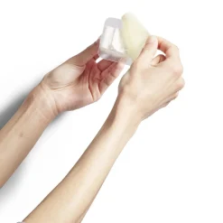 Gifi Nettoyage Et Entretien|Porte balai adhésif plastique